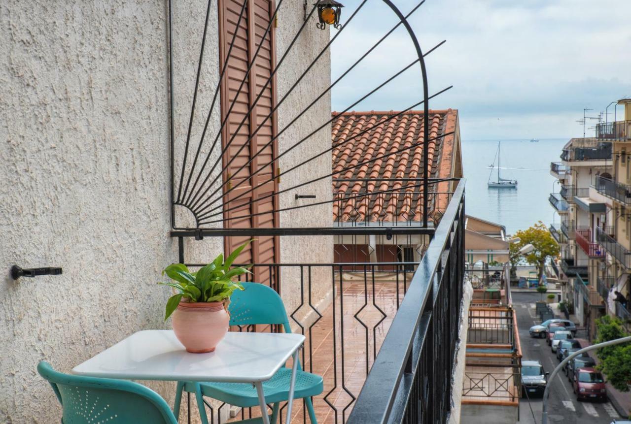 Ferienwohnung Casa Maccers Giardini-Naxos Exterior foto
